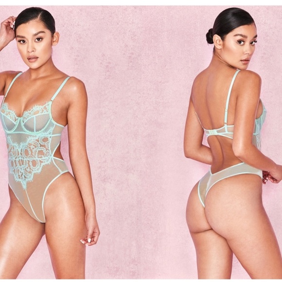 House of CB Tops - NWOT House Of CB Nadia Mint Lace Bodysuit Size Small